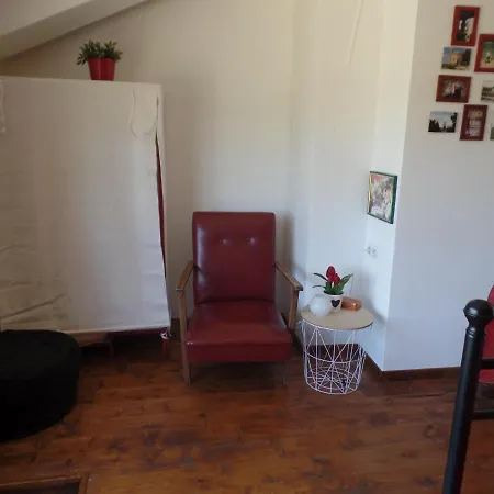 Bed & Breakfast Les Deux Flamands Et Filous Cazals-des-Bayles